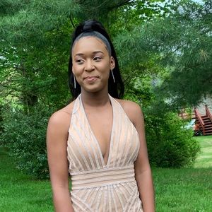 Meet your Posher, Eunice